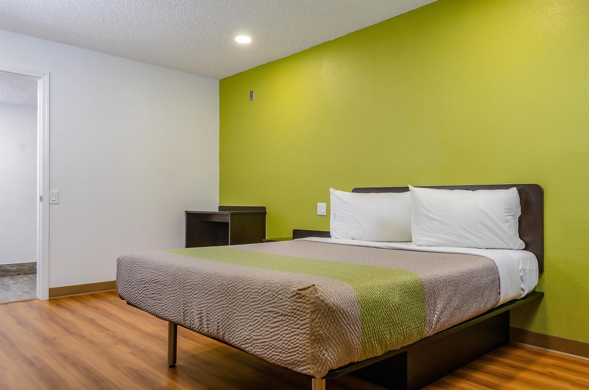 Motel 6-Fresno, Ca - Yosemite Hwy Eksteriør bilde