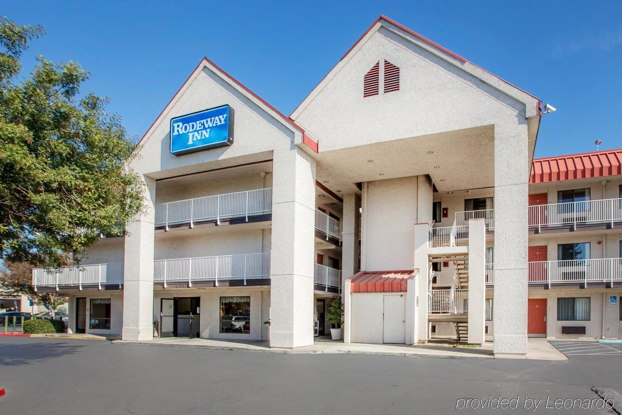 Motel 6-Fresno, Ca - Yosemite Hwy Eksteriør bilde