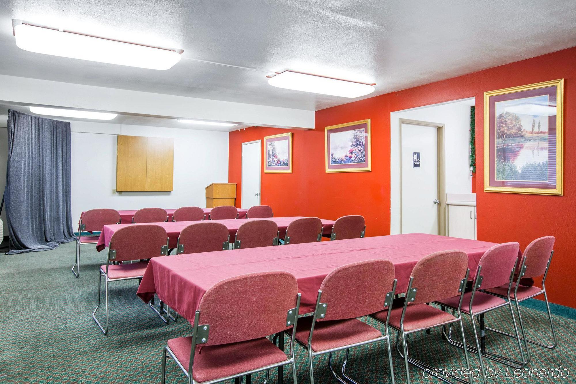 Motel 6-Fresno, Ca - Yosemite Hwy Eksteriør bilde