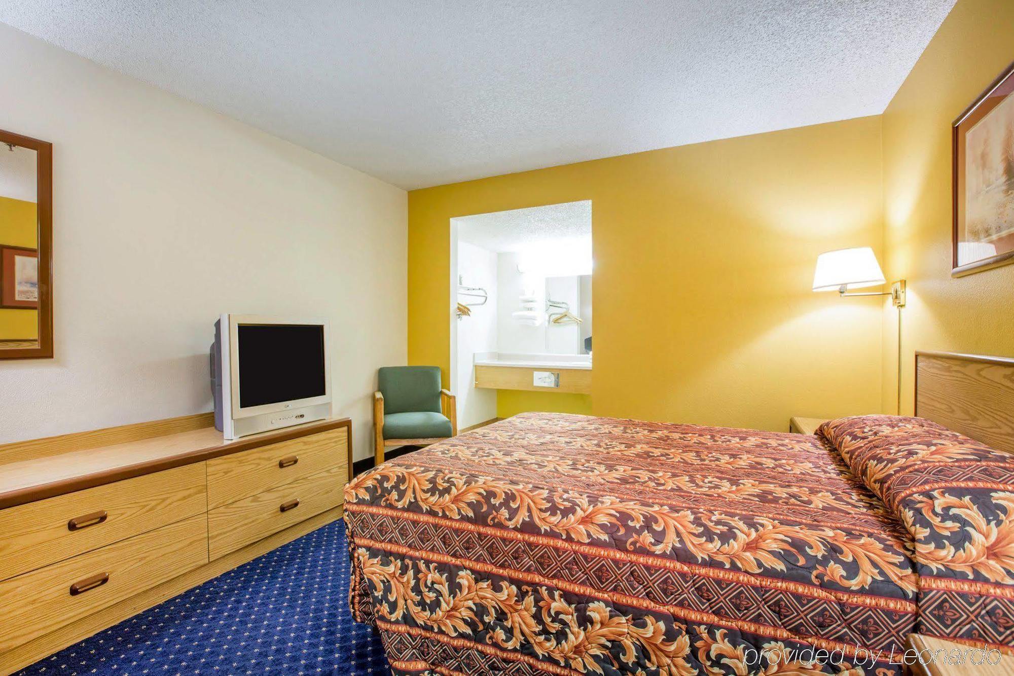 Motel 6-Fresno, Ca - Yosemite Hwy Eksteriør bilde