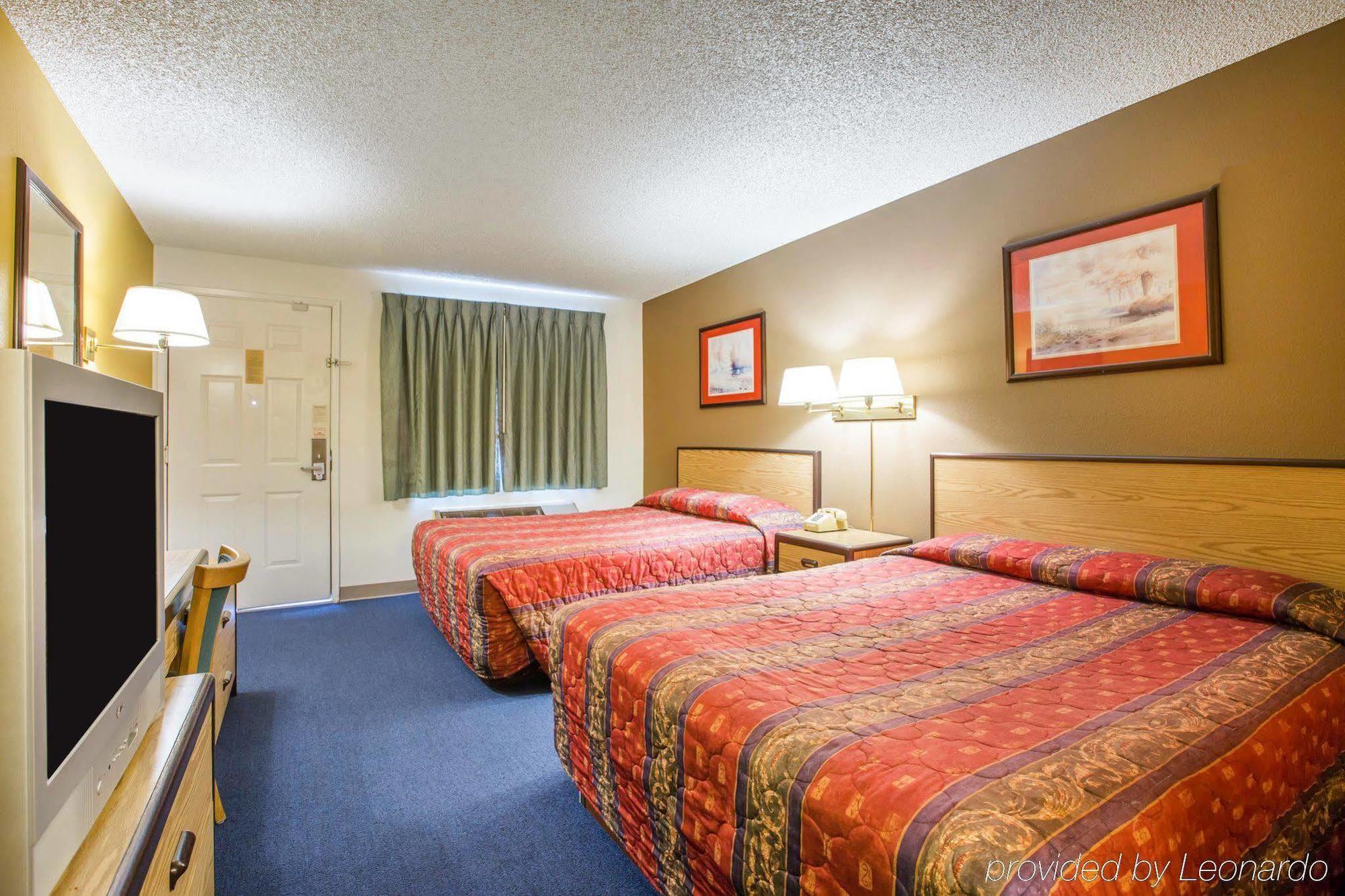 Motel 6-Fresno, Ca - Yosemite Hwy Eksteriør bilde