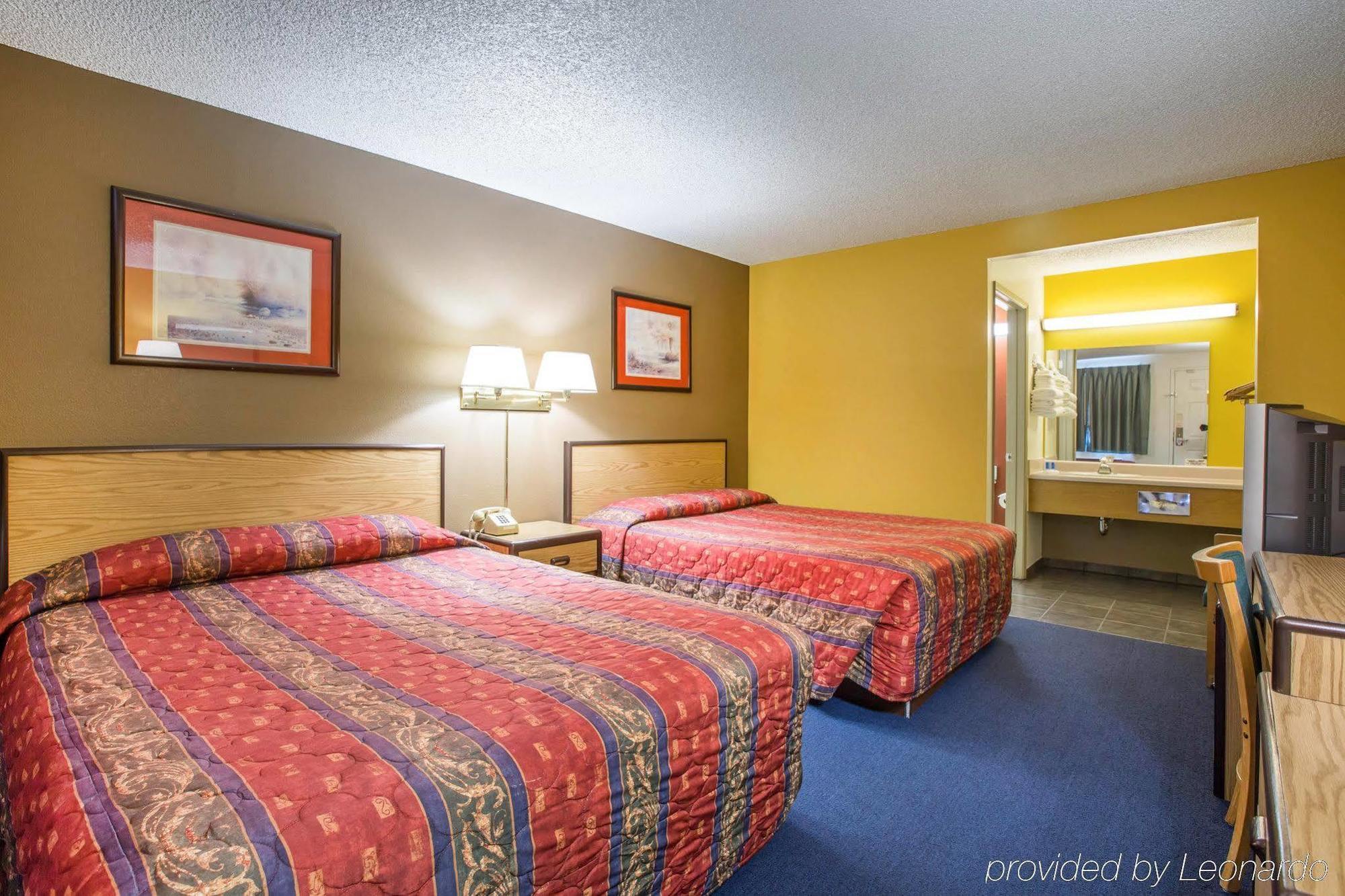 Motel 6-Fresno, Ca - Yosemite Hwy Eksteriør bilde