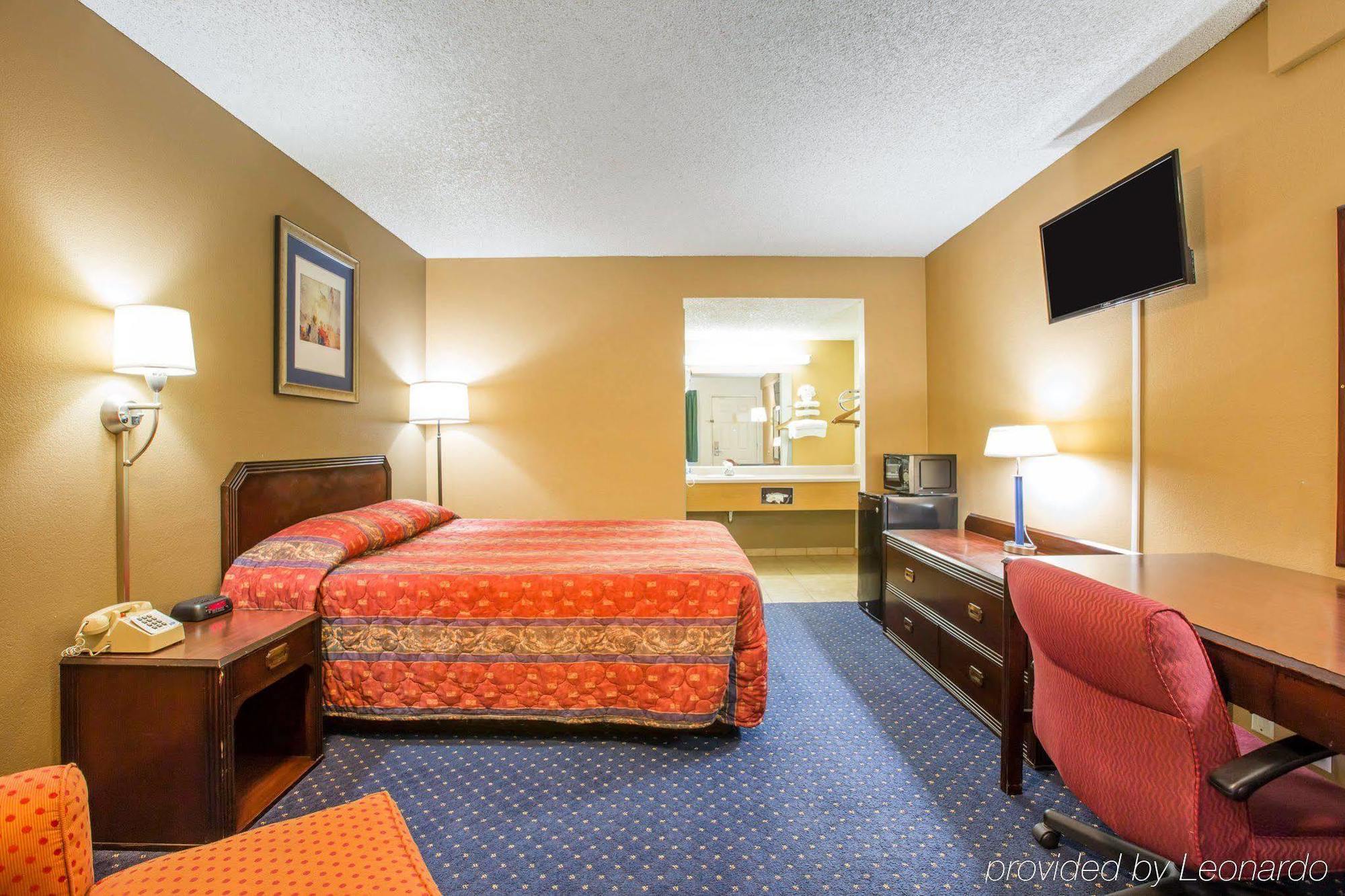 Motel 6-Fresno, Ca - Yosemite Hwy Eksteriør bilde