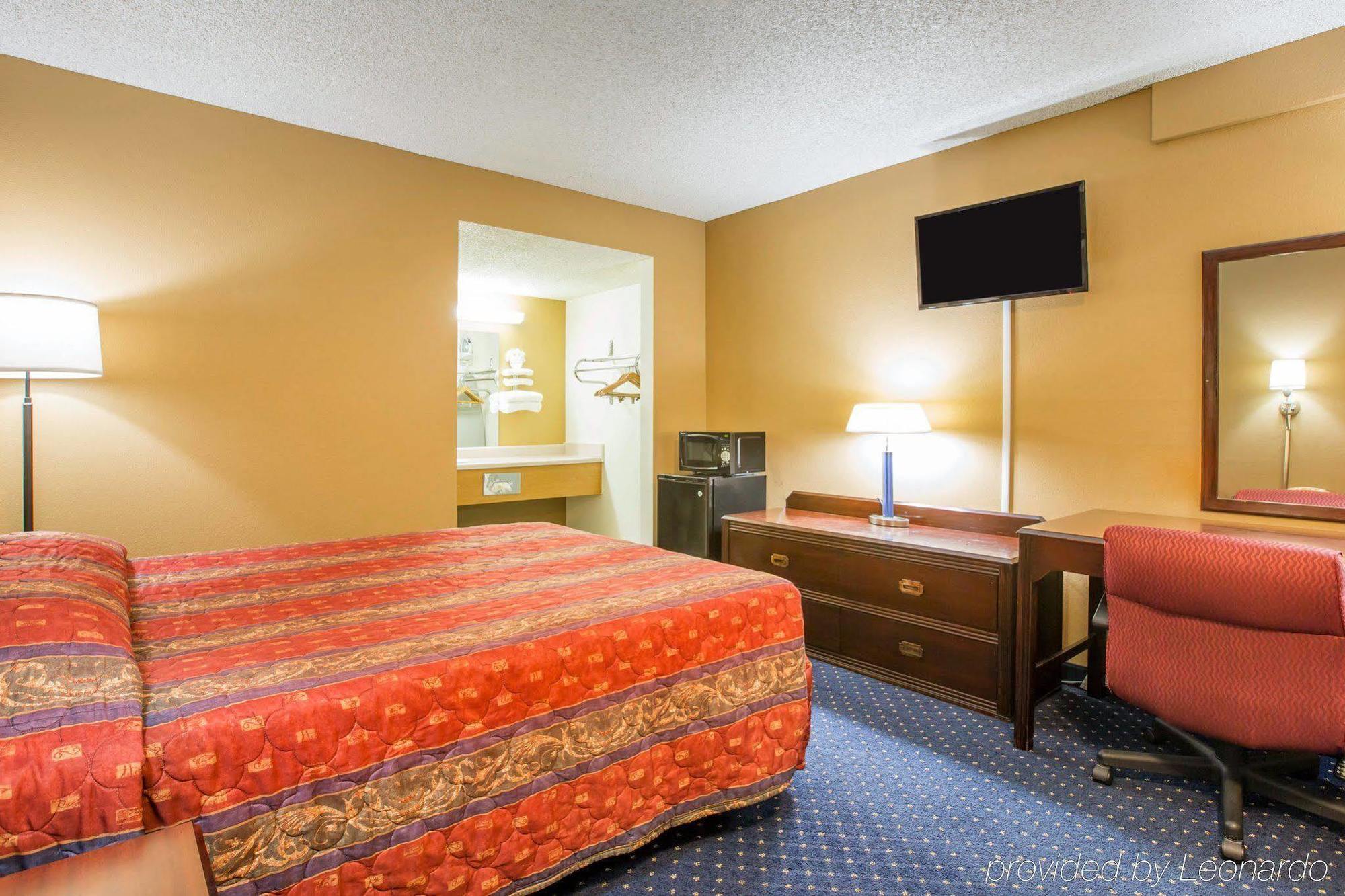 Motel 6-Fresno, Ca - Yosemite Hwy Eksteriør bilde